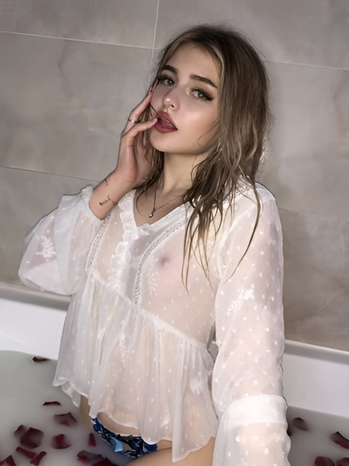 Алиана привлекальеная девушка из Рубцовска цена от 5000 руб