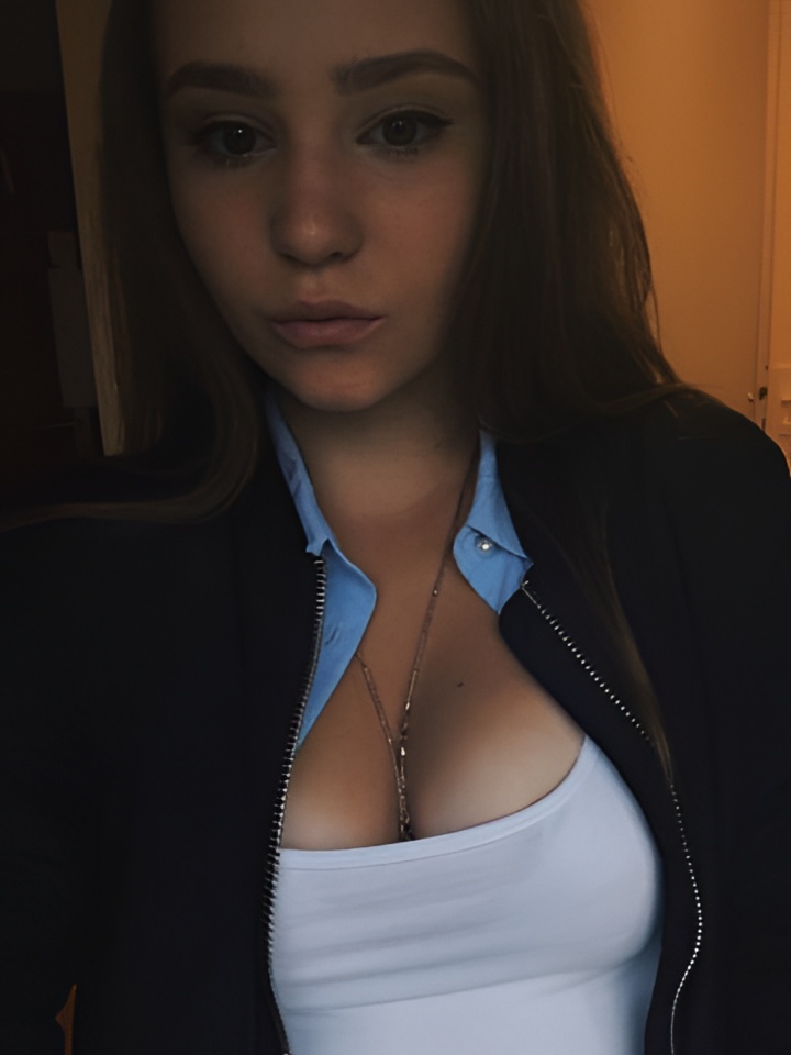 Евлалия привлекальеная девушка из Рубцовска цена от 5000 руб