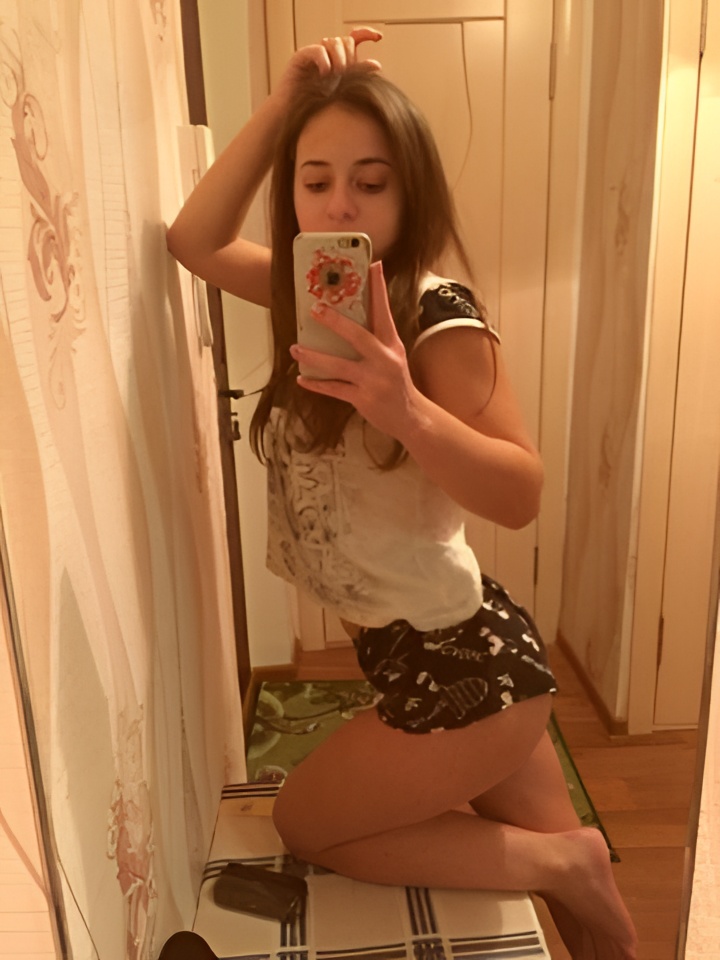 Ида привлекальеная девушка из Рубцовска цена от 10000 руб