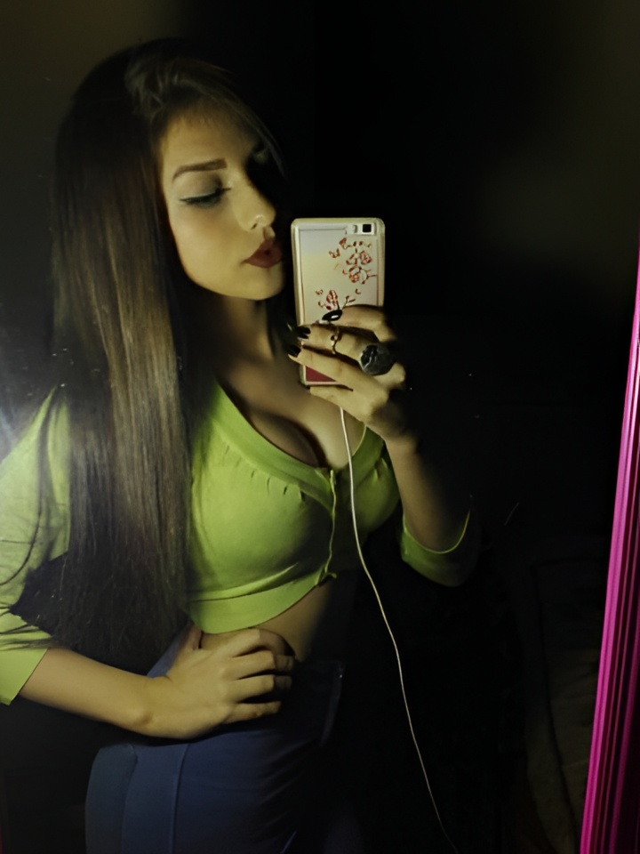 Марта привлекальеная девушка из Рубцовска цена от 2000 руб