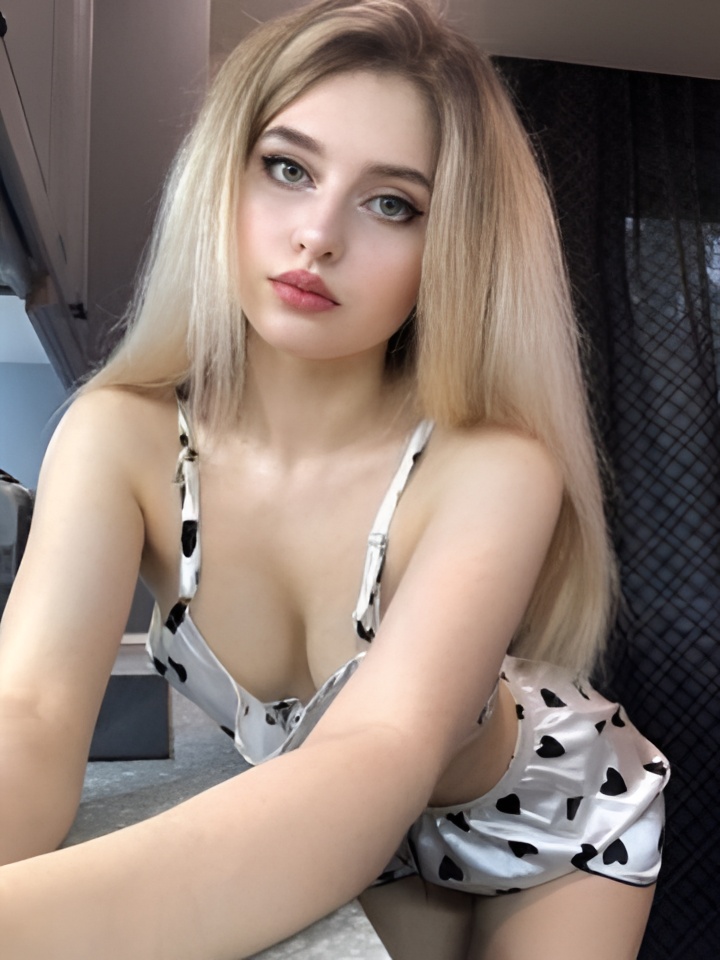 Мирослава привлекальеная девушка из Рубцовска цена от 5000 руб