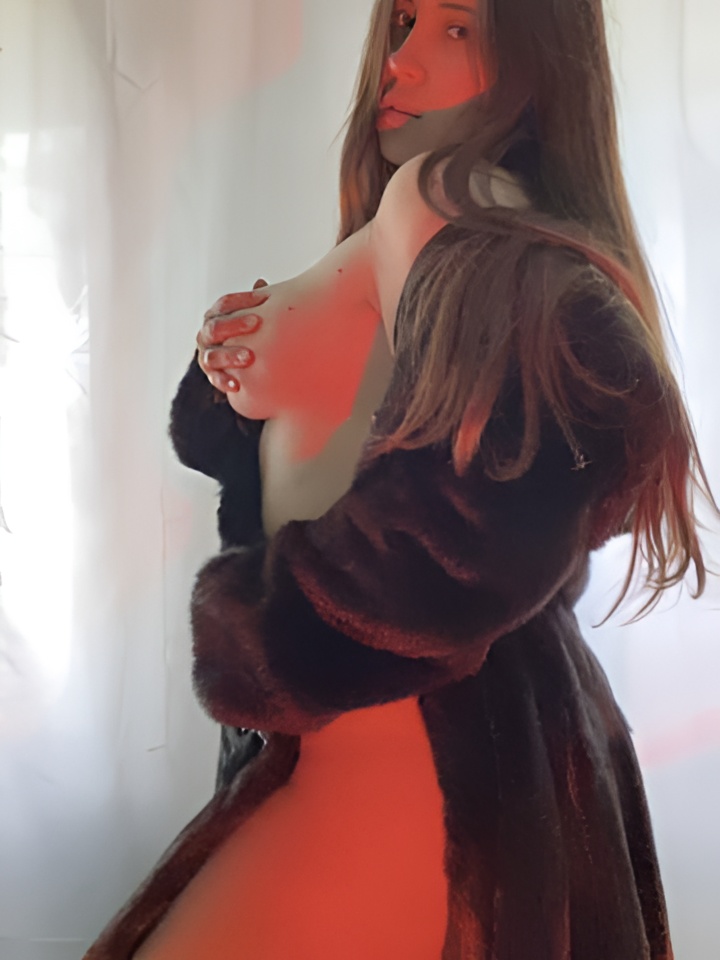 Роксана привлекальеная девушка из Рубцовска цена от 4000 руб