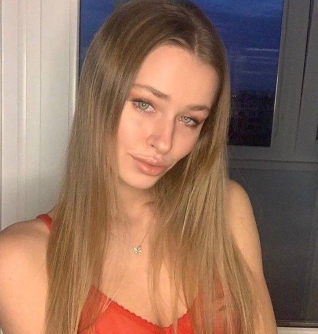 Лада привлекальеная девушка из Рубцовска цена от 3000 руб