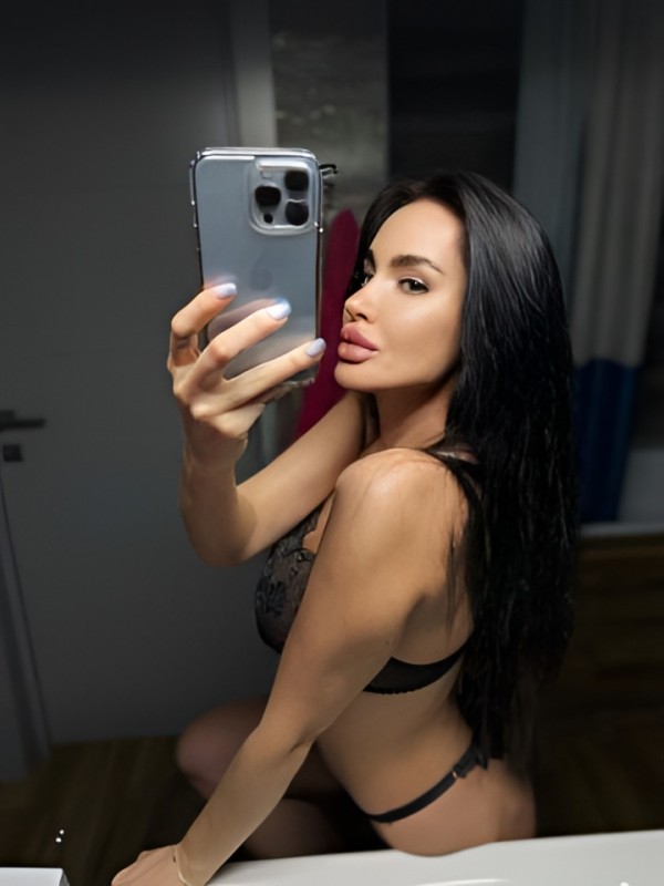 Розалия привлекательная девушка из Рубцовска цена от 10000 руб